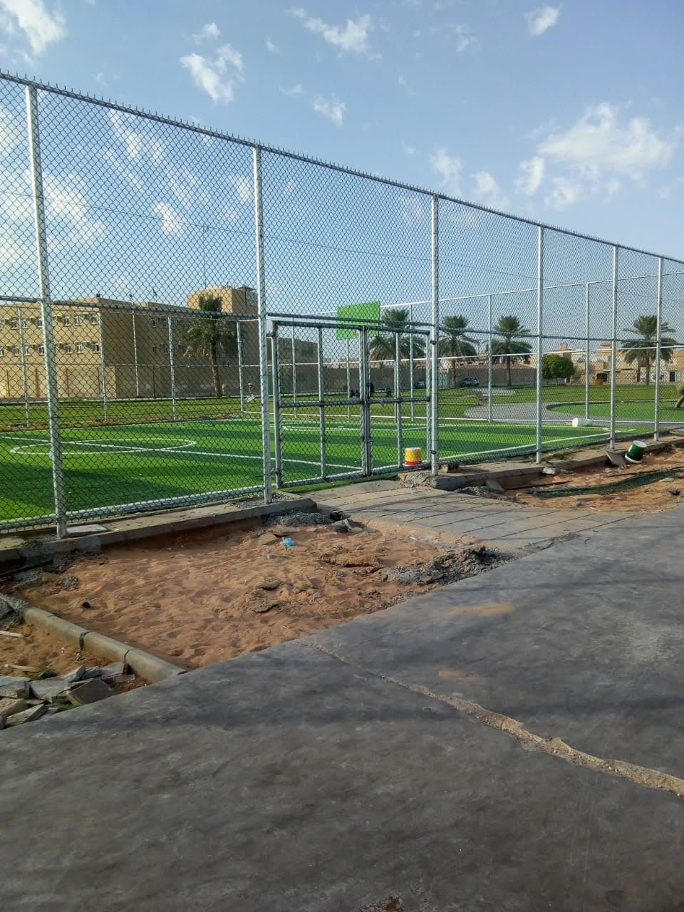 شبوك ملاعب في السعودية